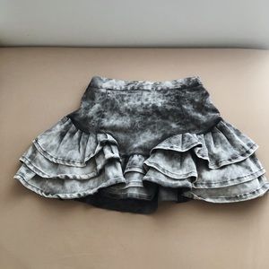 Sale! NWOT 2/$30, 3/$40 — pretty layered skirt